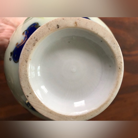 Unmarked (Nippon) Floral Pitcher/Vase - Beautiful Home Decor - Picture 5 of 9